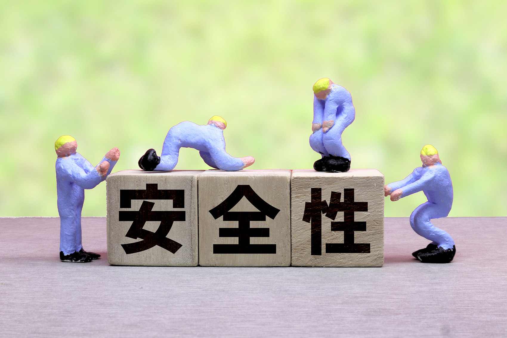 安全管理核心就抓5件事：人、机、料、法、环